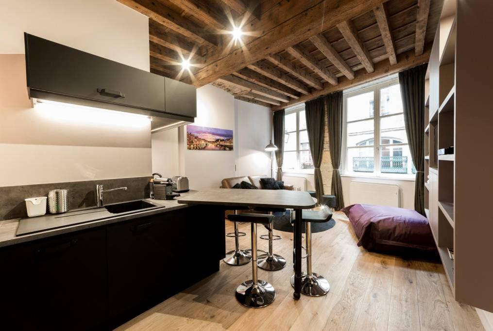 Апартаменты Beau Bijou Au Coeur Du Vieux Lyon Ail Экстерьер фото